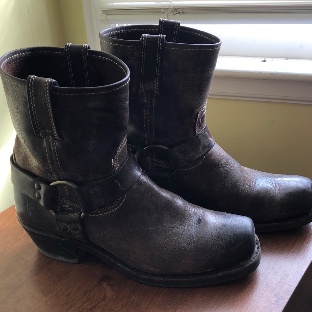Ankle boots